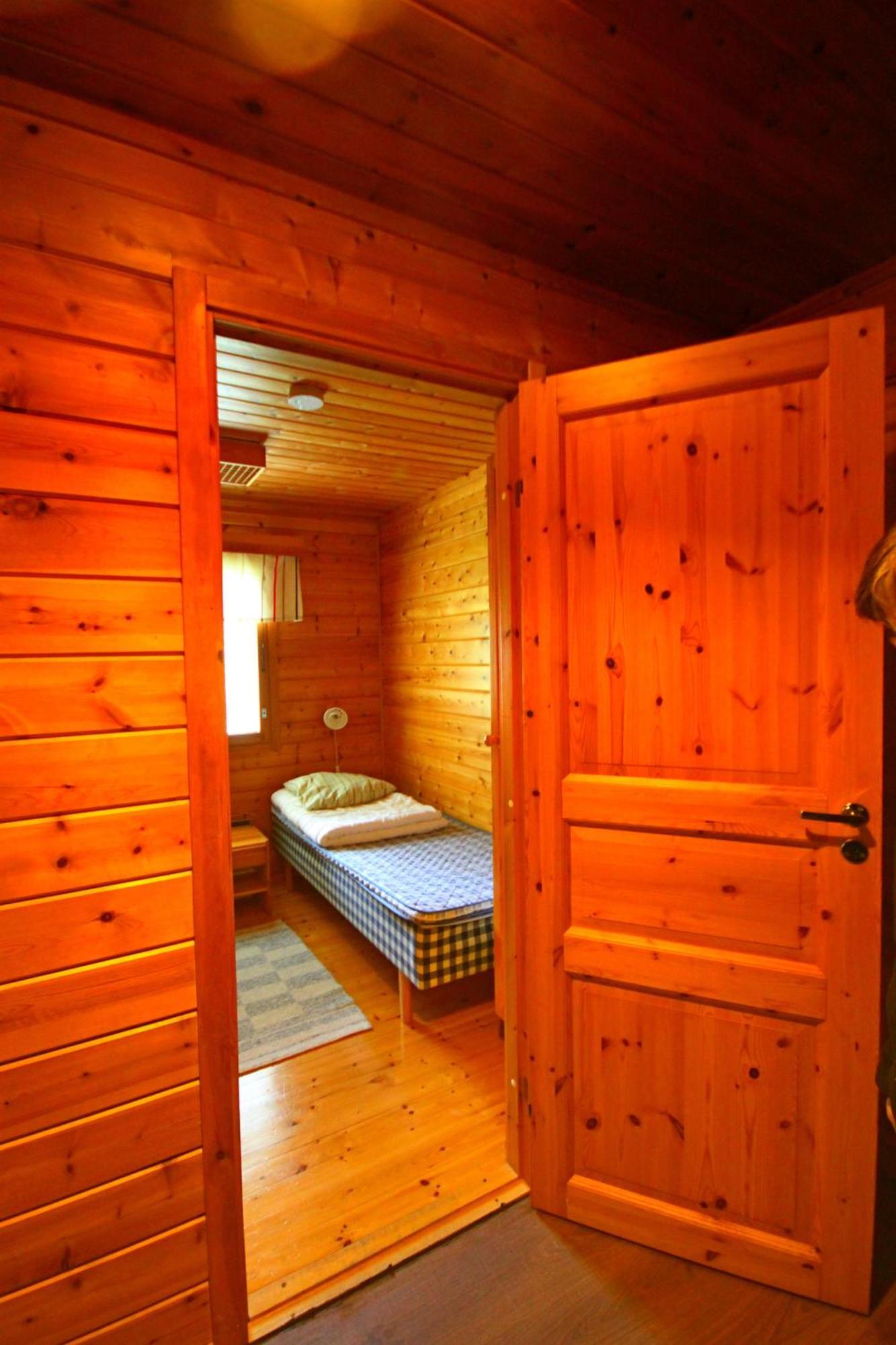 Ukonjaerven Holiday Village Івало Номер фото