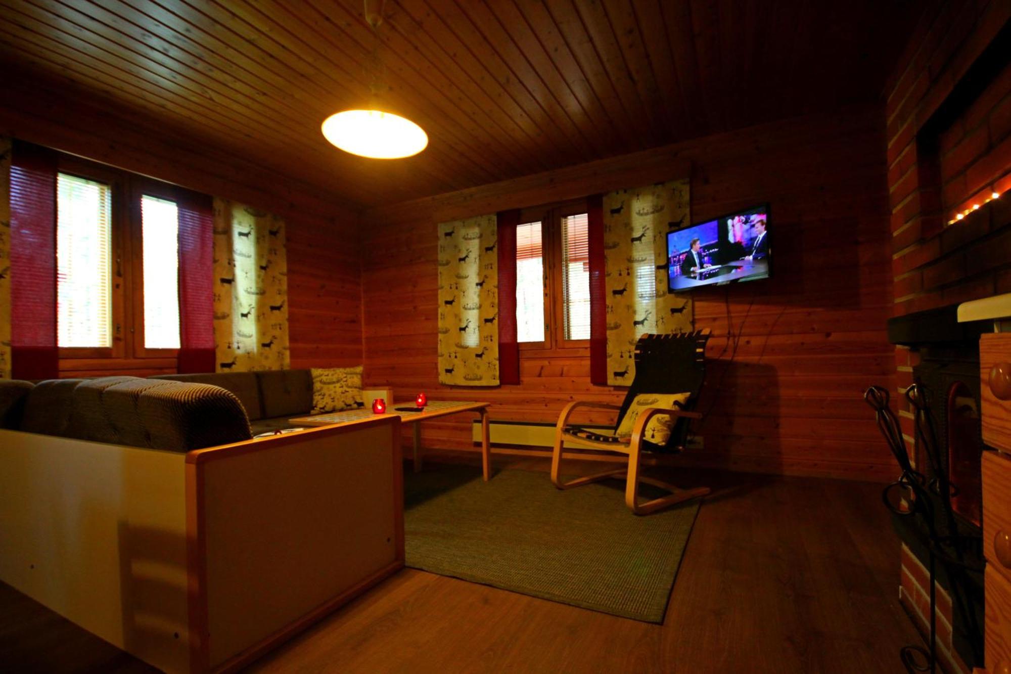Ukonjaerven Holiday Village Івало Номер фото