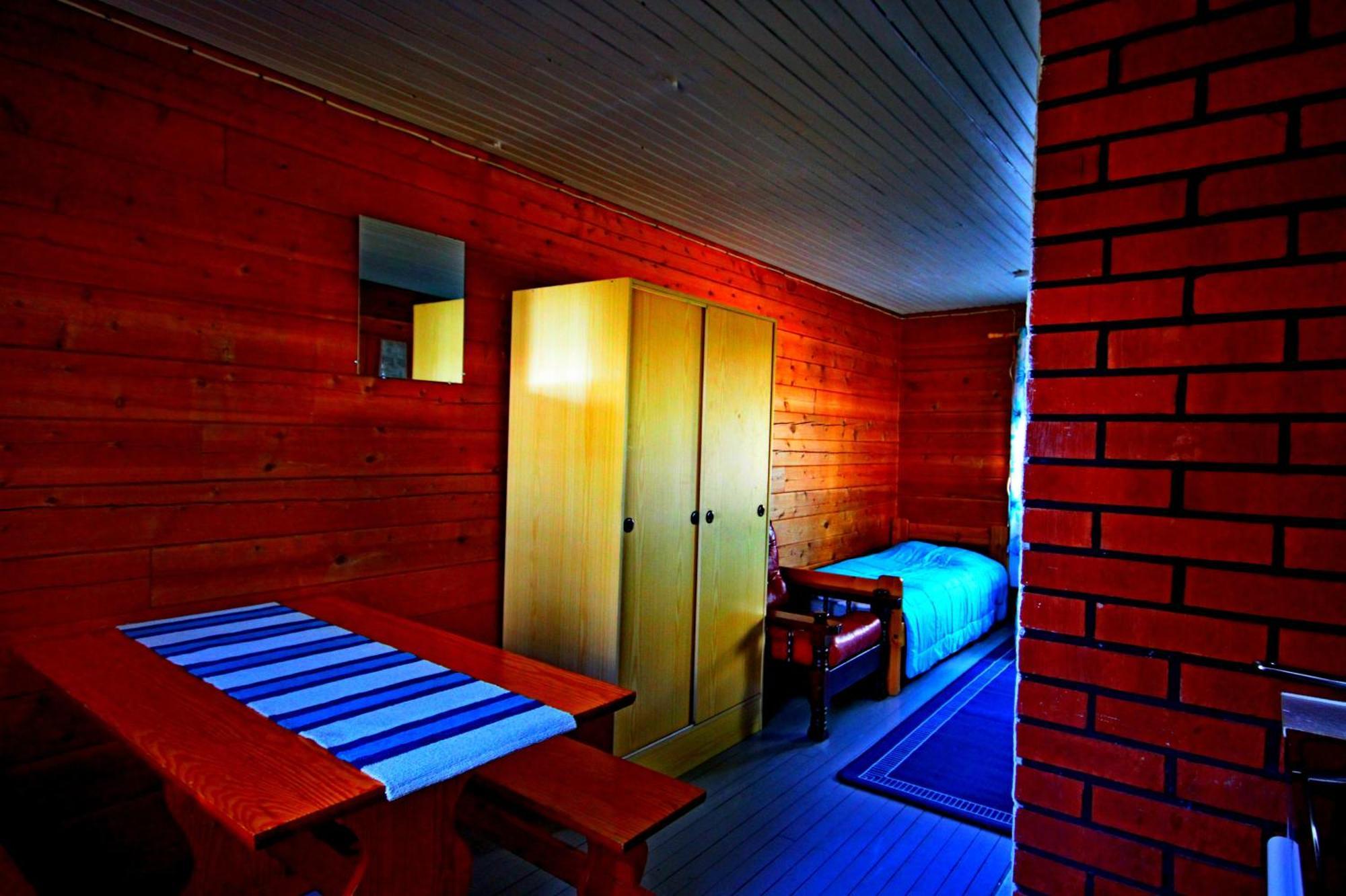 Ukonjaerven Holiday Village Івало Номер фото