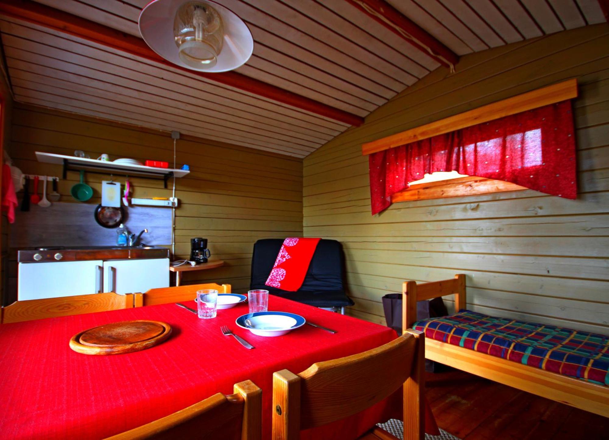 Ukonjaerven Holiday Village Івало Номер фото